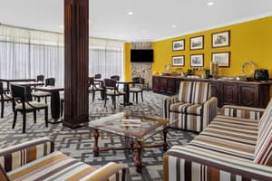 thumbnail: Executive lounge