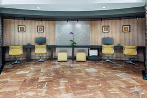 thumbnail: Business center