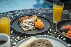 thumbnail: Breakfast buffet