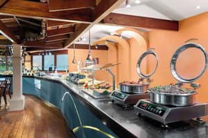 thumbnail: Restaurant