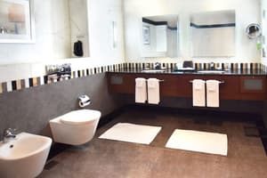 thumbnail: Bathroom sink