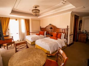 thumbnail: Room