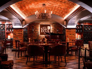 thumbnail: Bar (on property)