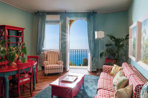 thumbnail: Interior detail