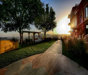 thumbnail: Garden