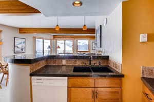 thumbnail: Private kitchenette