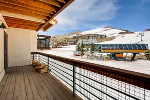 thumbnail: Balcony
