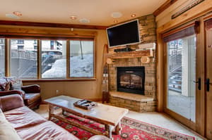 thumbnail: Living area