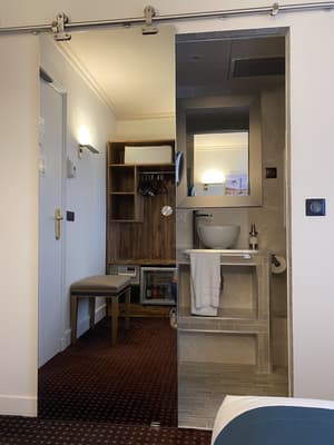 thumbnail: Bathroom
