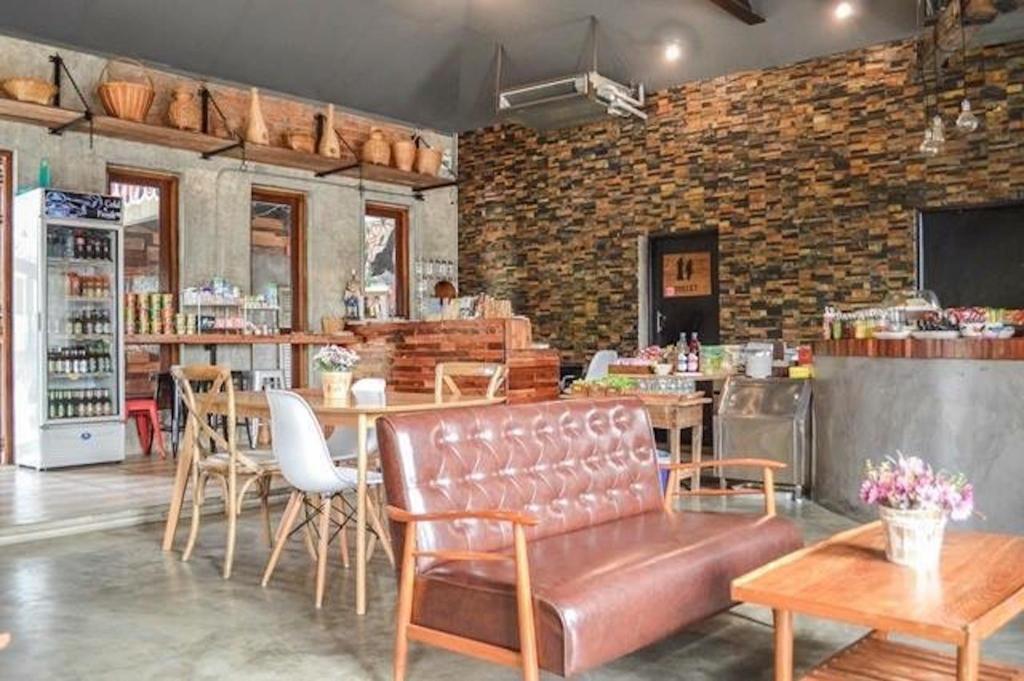 Restaurant-cafeteria