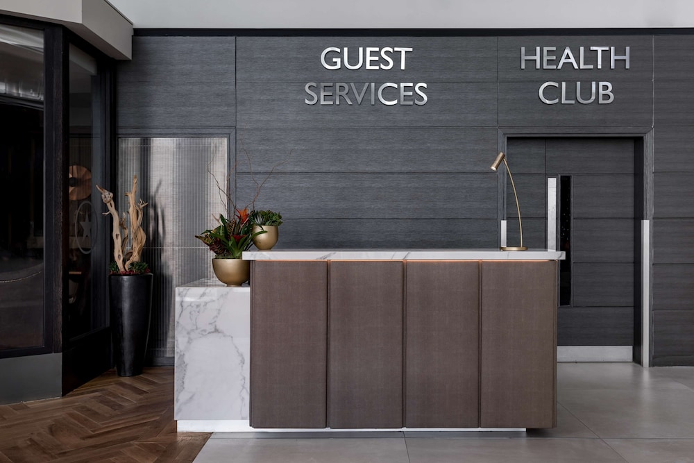 Concierge desk
