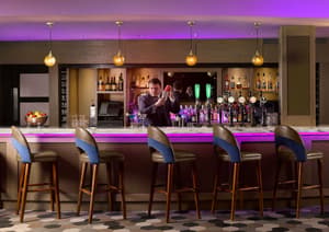 thumbnail: Bar (on property)