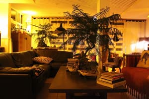 thumbnail: Lounge