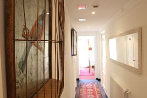 thumbnail: Interior detail
