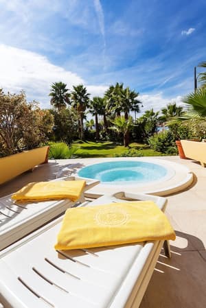 thumbnail: Terrace/patio