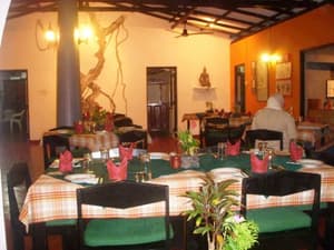 thumbnail: Restaurant
