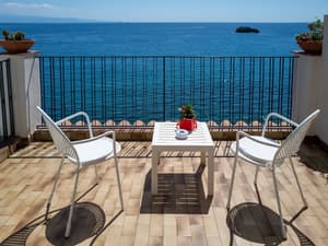 thumbnail: Terrace/patio