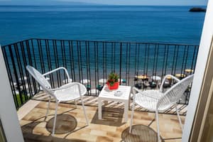 thumbnail: Balcony