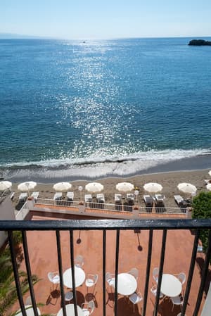 thumbnail: Beach/ocean view