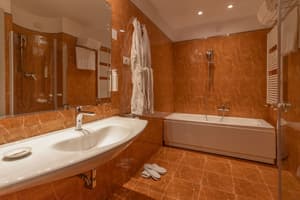 thumbnail: Bathroom