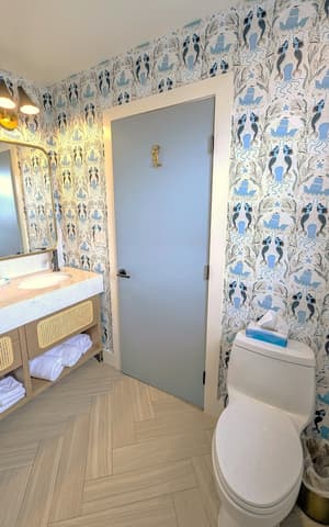 thumbnail: Bathroom