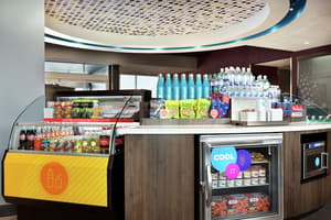 thumbnail: Snack bar