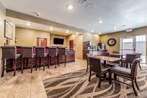 thumbnail: Breakfast area