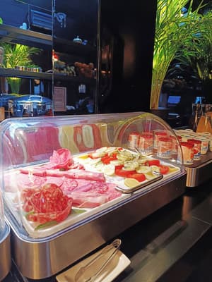 thumbnail: Breakfast buffet