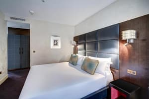 thumbnail: Room