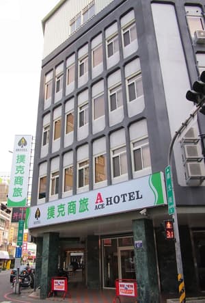 thumbnail: Front of property