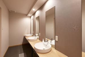 thumbnail: Shared bathroom