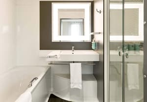thumbnail: Bathroom