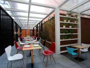 thumbnail: Restaurant