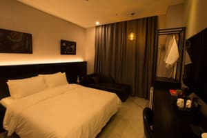 thumbnail: Room