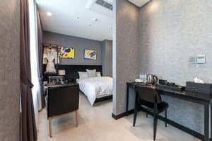 thumbnail: Room