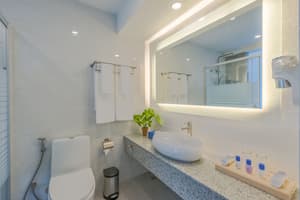 thumbnail: Bathroom