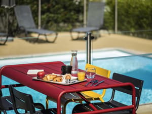 thumbnail: Breakfast area
