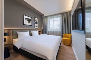 thumbnail: Room