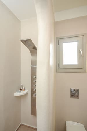 thumbnail: In-room dining