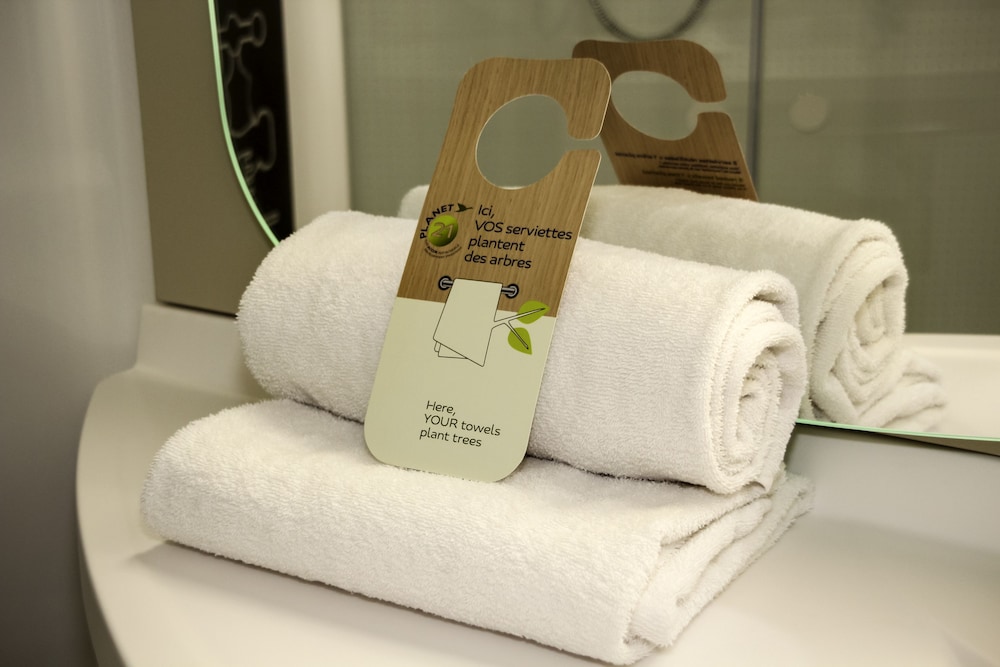Bathroom amenities