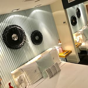 thumbnail: Room