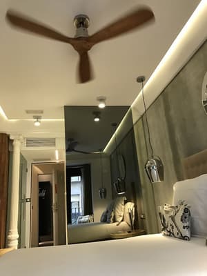 thumbnail: Room