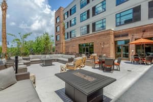 thumbnail: Terrace/patio