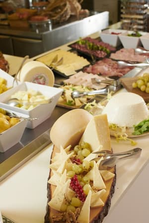 thumbnail: Breakfast buffet