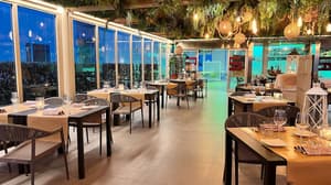 thumbnail: Restaurant