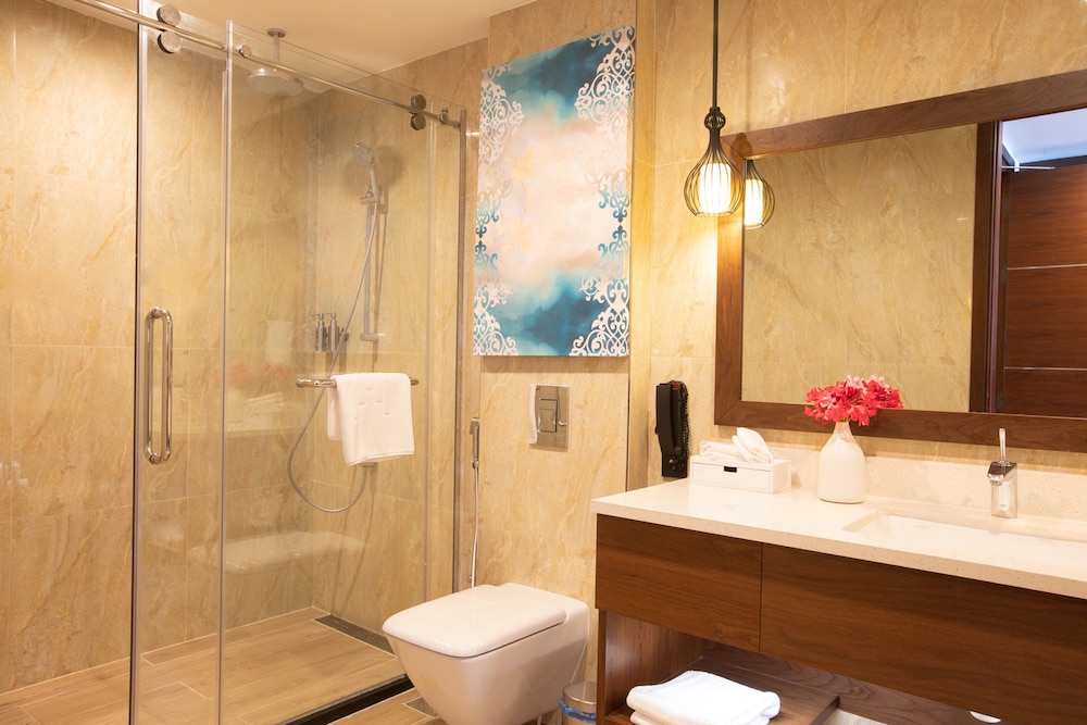 Bathroom amenities