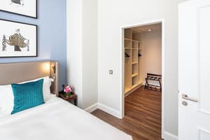 thumbnail: Room amenity