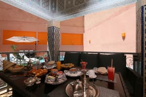 thumbnail: Breakfast area