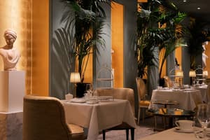 thumbnail: Restaurant