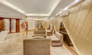 thumbnail: Lobby sitting area